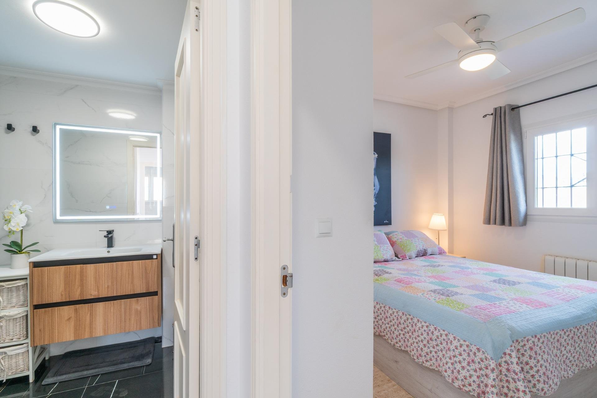 Reventa - Villa - Orihuela Costa - Zeniamar-Horizonte-La Campana