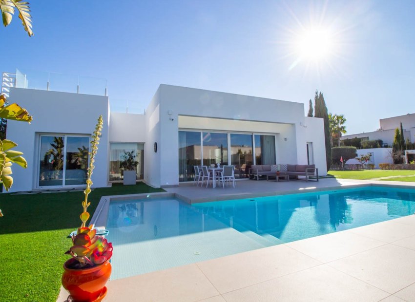 Reventa - Villa - Orihuela - Las colinas