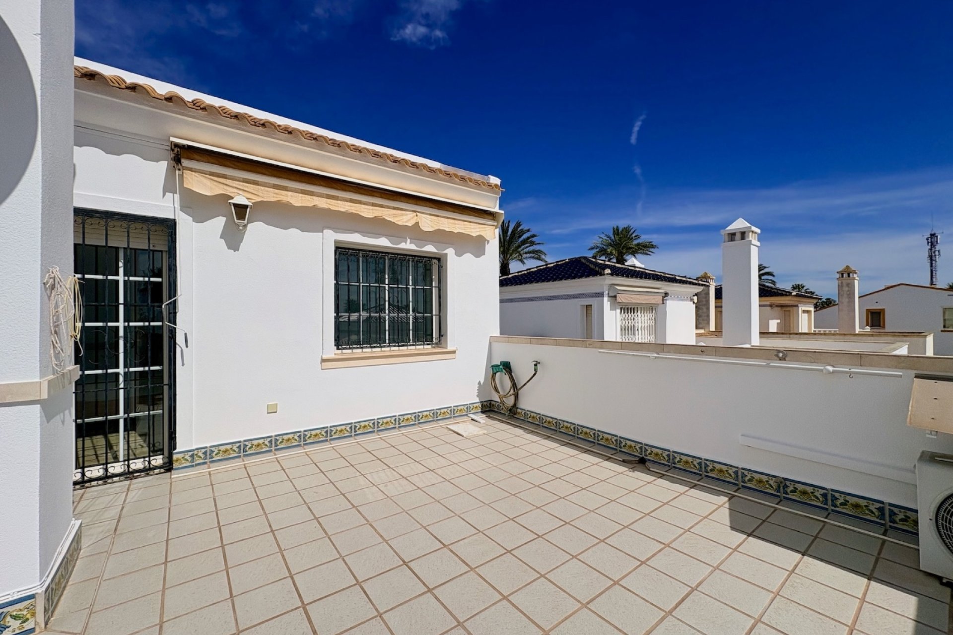 Reventa - Villa - Orihuela - Villamartín