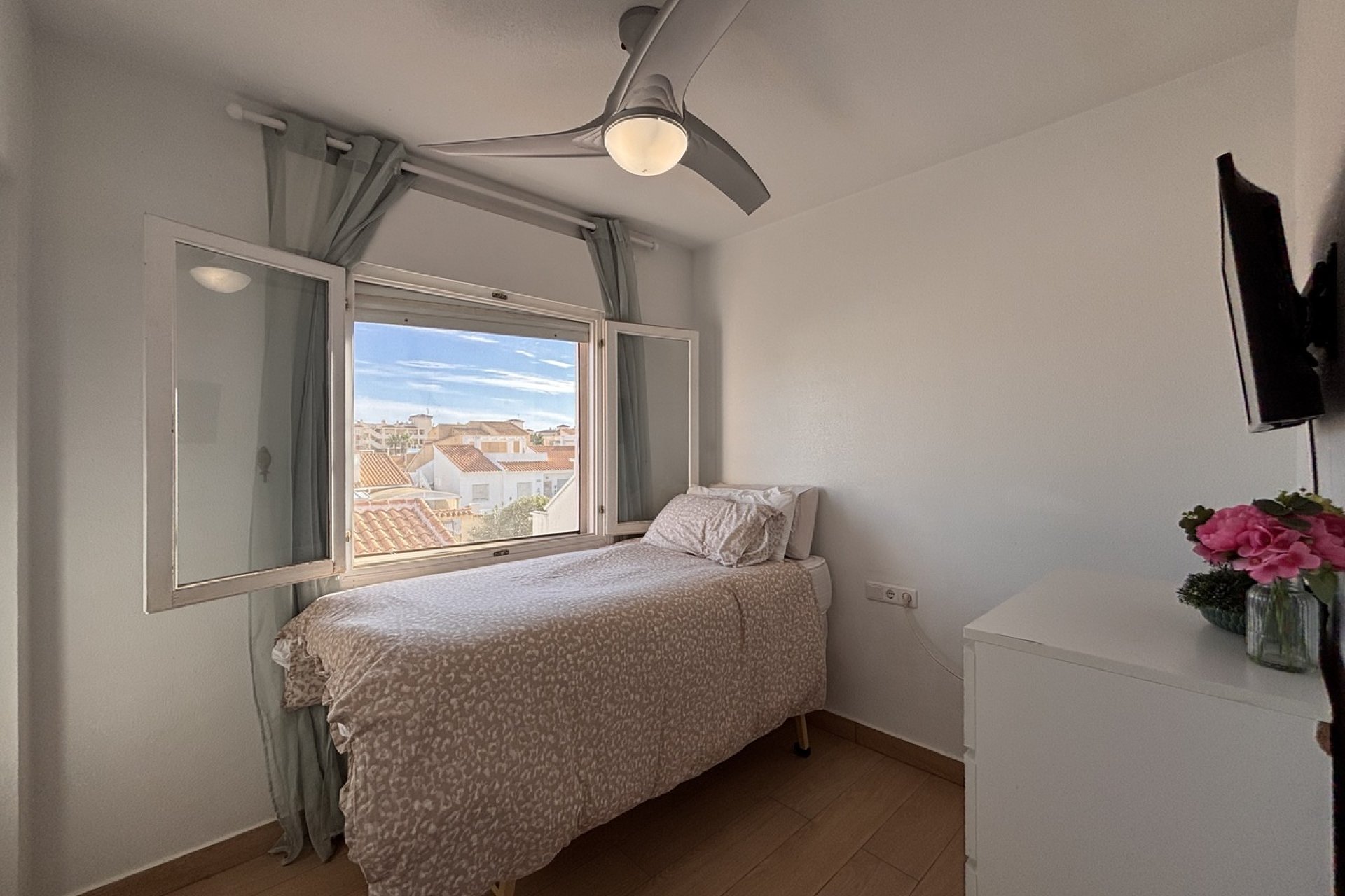 Reventa - Villa - Playa Flamenca