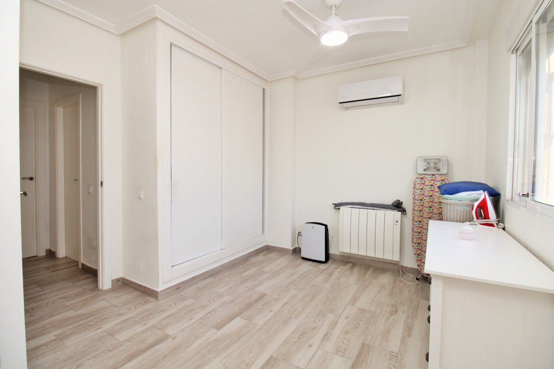 Reventa - Villa - Playa Flamenca