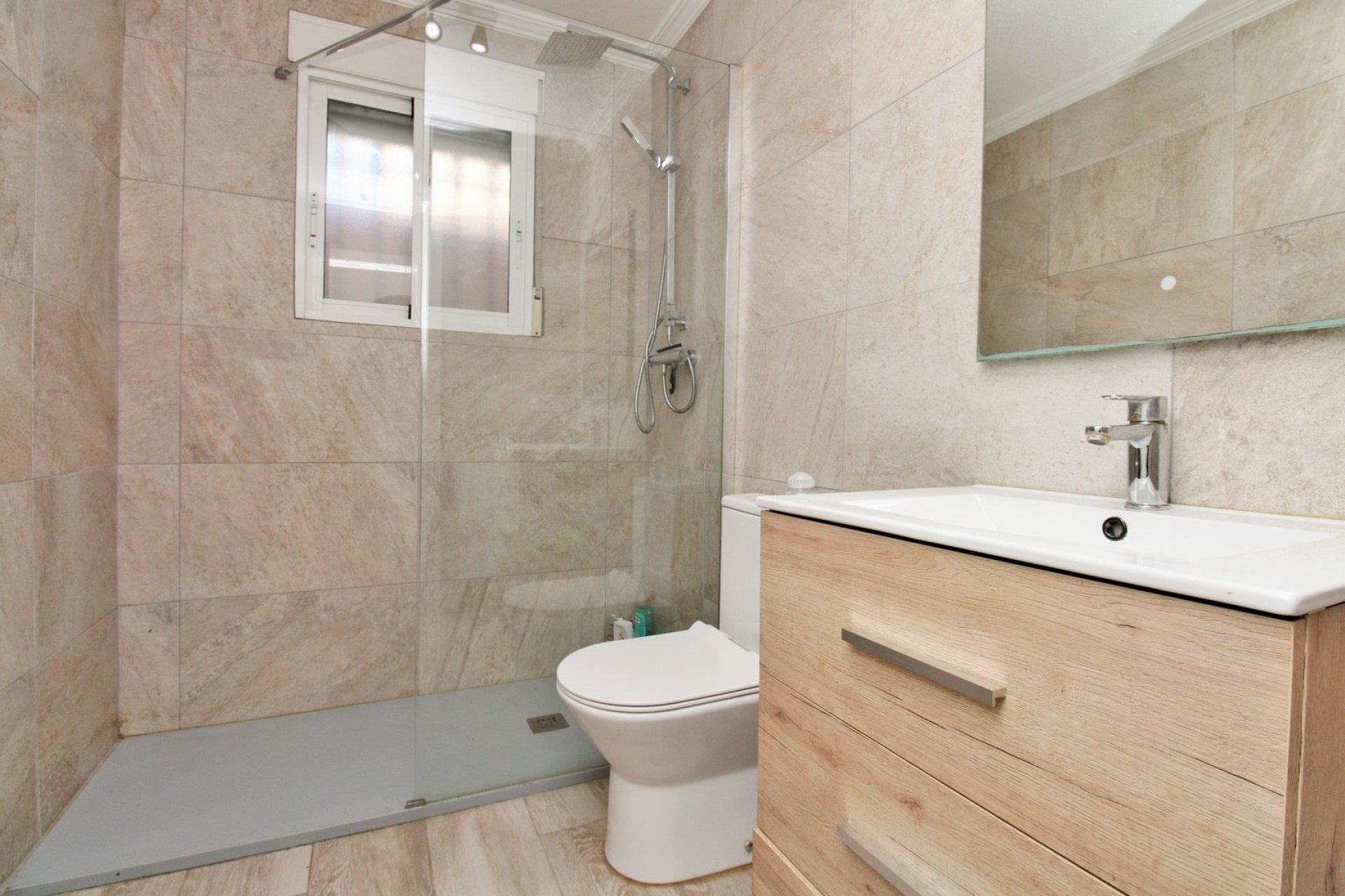 Reventa - Villa - Playa Flamenca