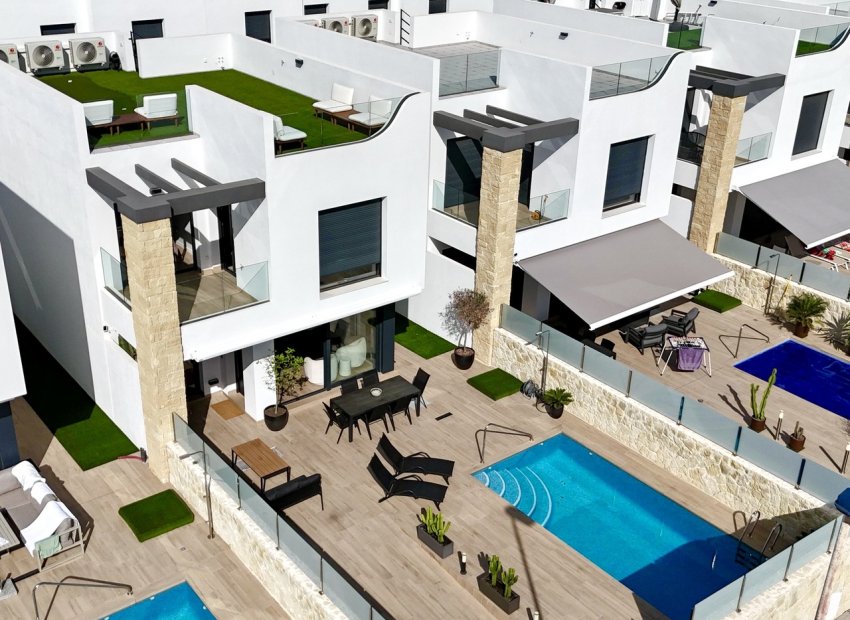 Reventa - Villa - Punta Prima