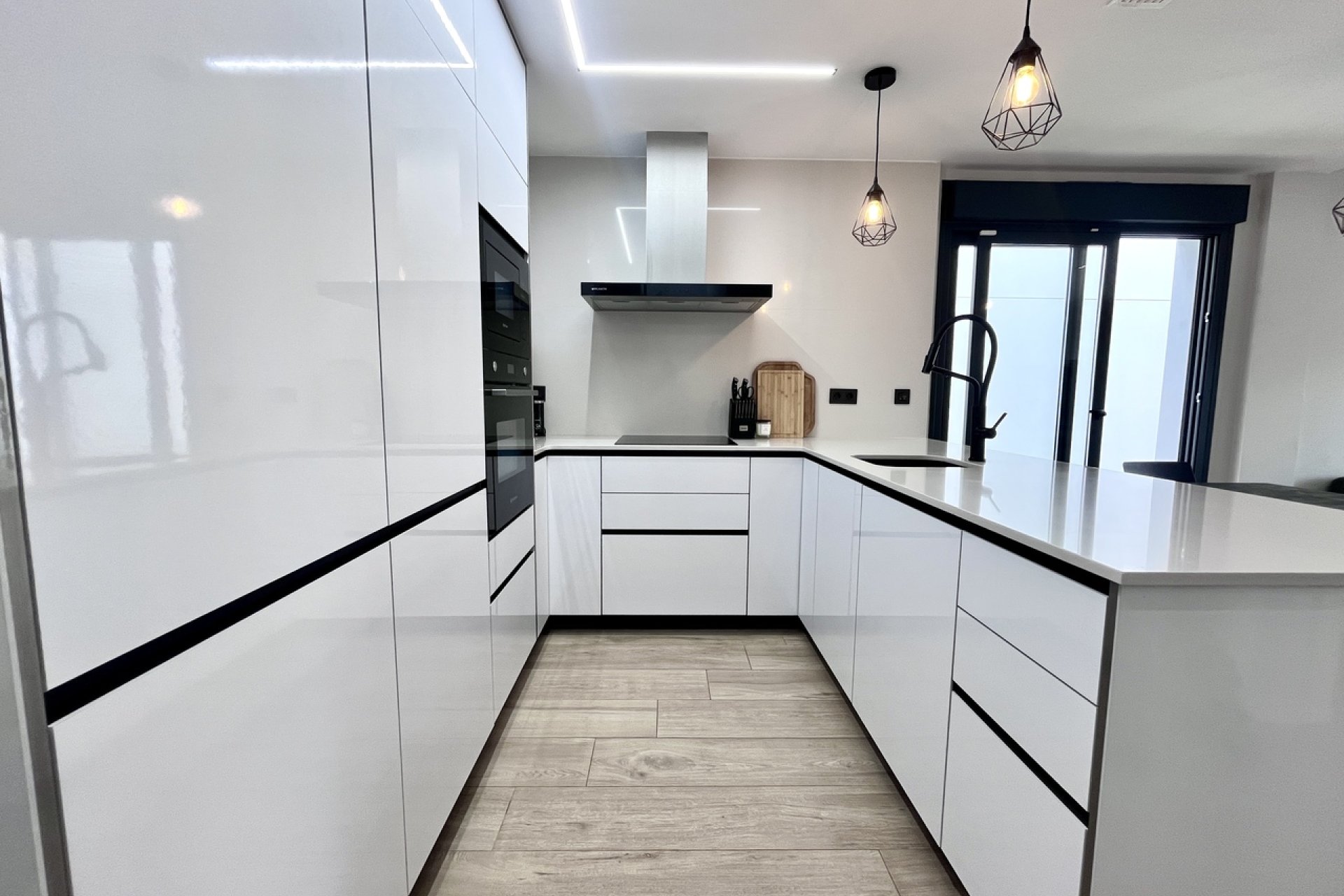 Reventa - Villa - Punta Prima