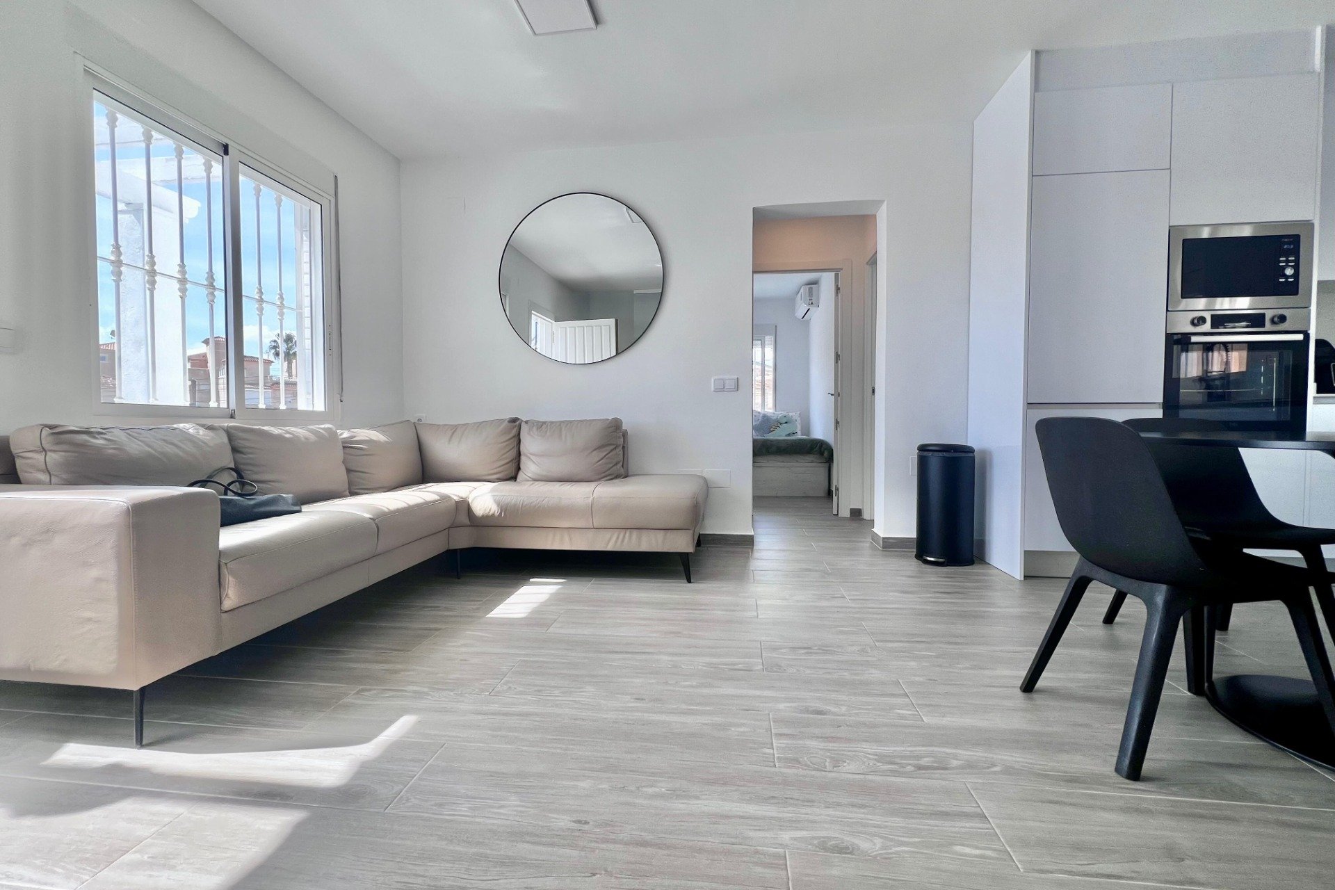 Reventa - Villa - San Miguel de Salinas - Las Filipinas