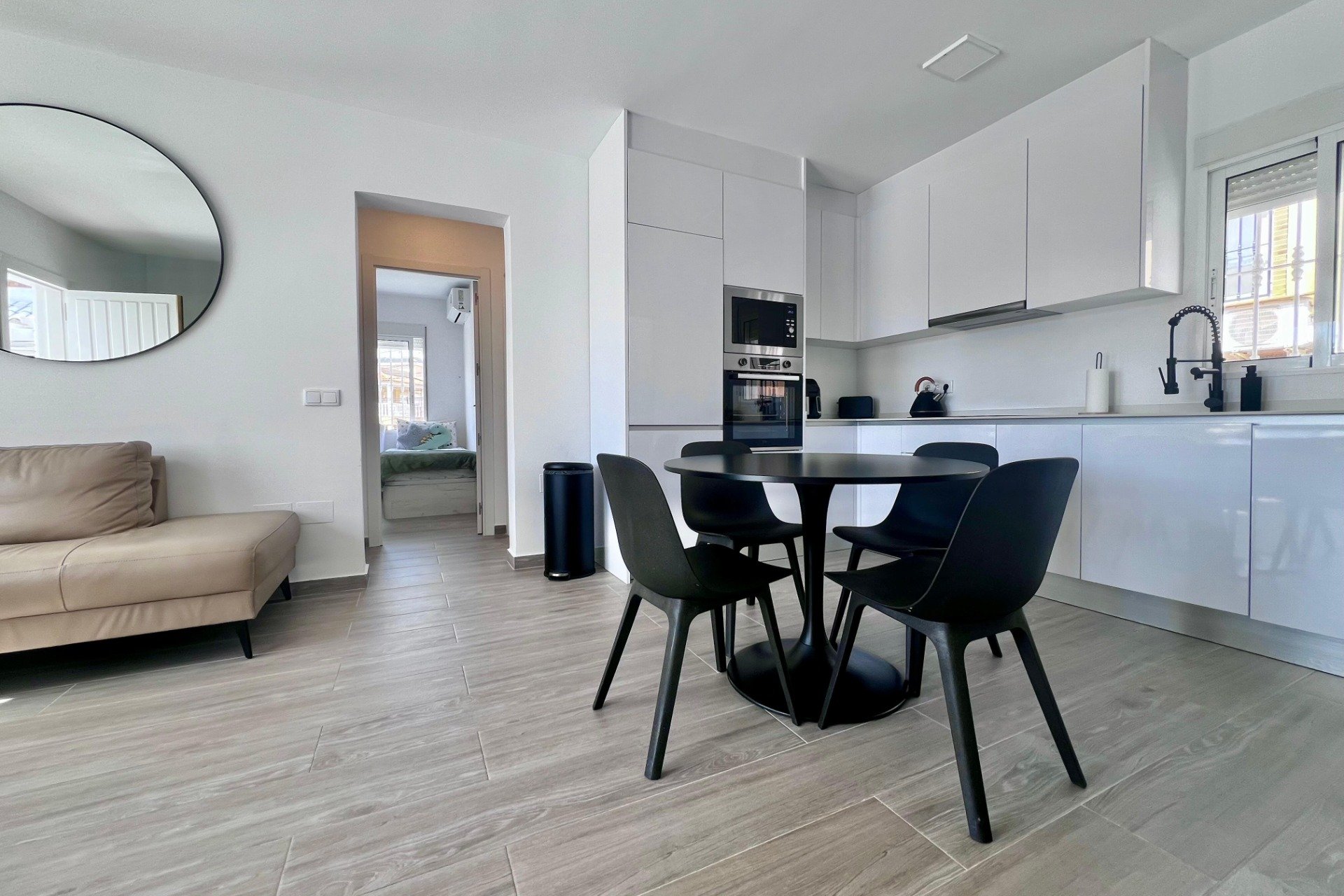 Reventa - Villa - San Miguel de Salinas - Las Filipinas