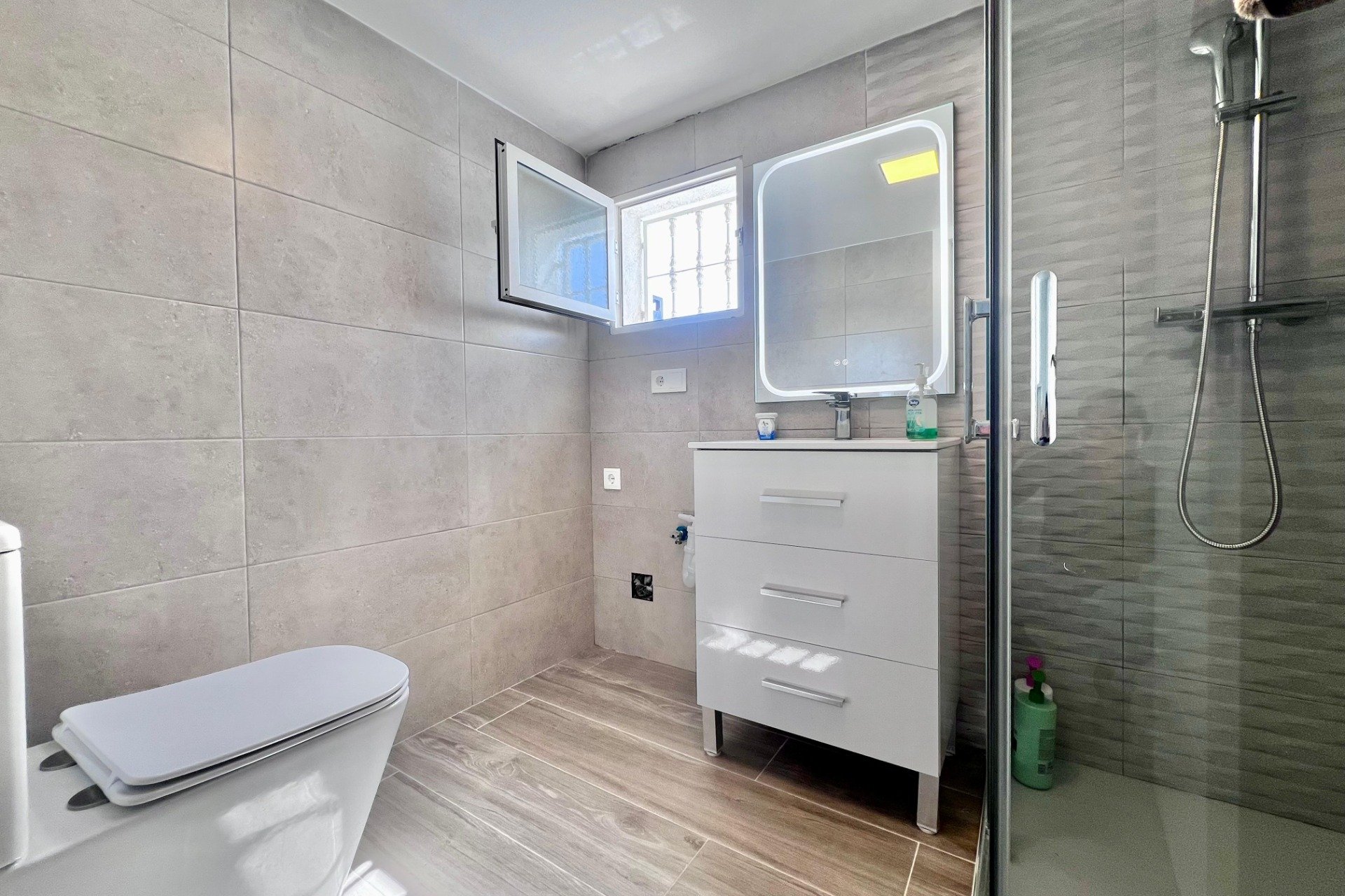 Reventa - Villa - San Miguel de Salinas - Las Filipinas