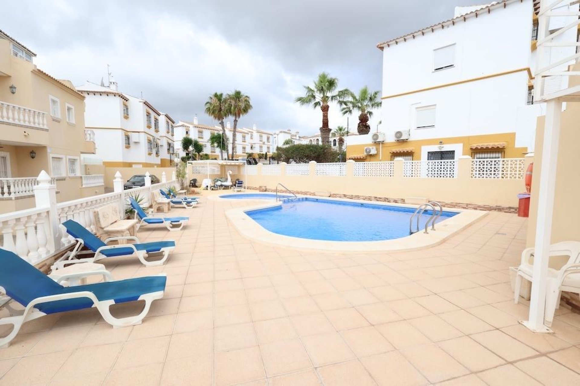 Reventa - Villa - San Miguel de Salinas - Las Filipinas