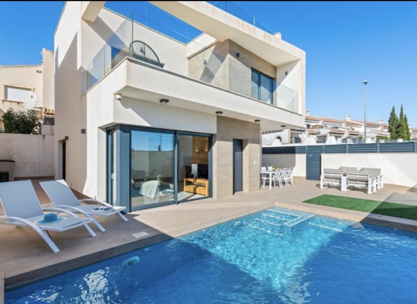 Reventa - Villa - San Miguel de Salinas - Orihuela Costa