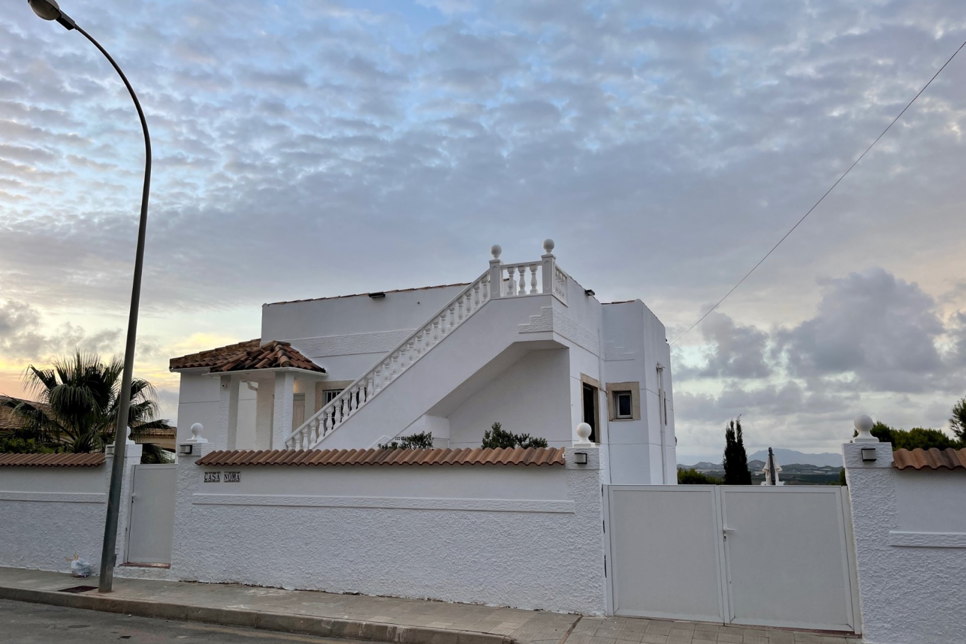 Reventa - Villa - San Miguel de Salinas*