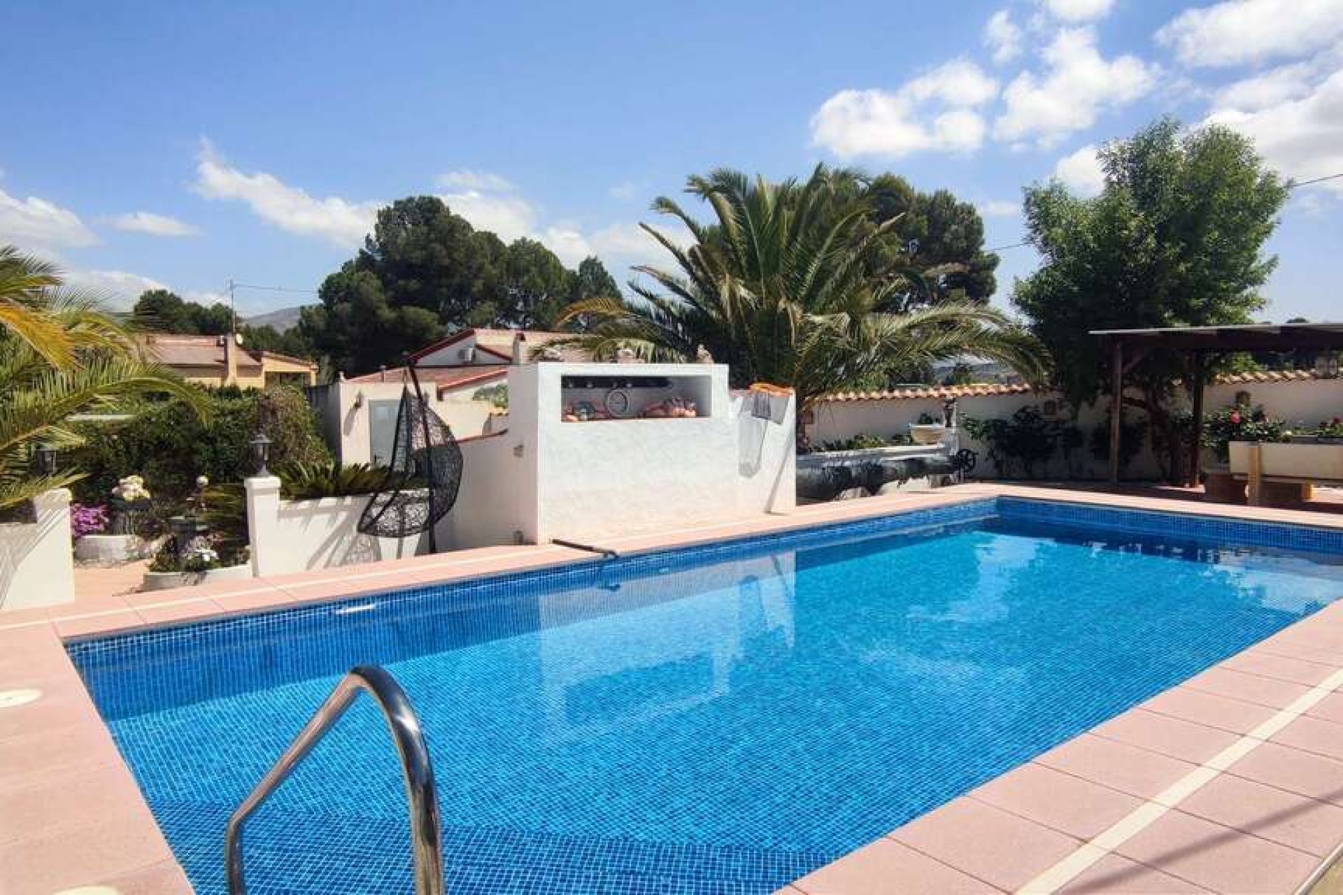 Reventa - Villa - Sax