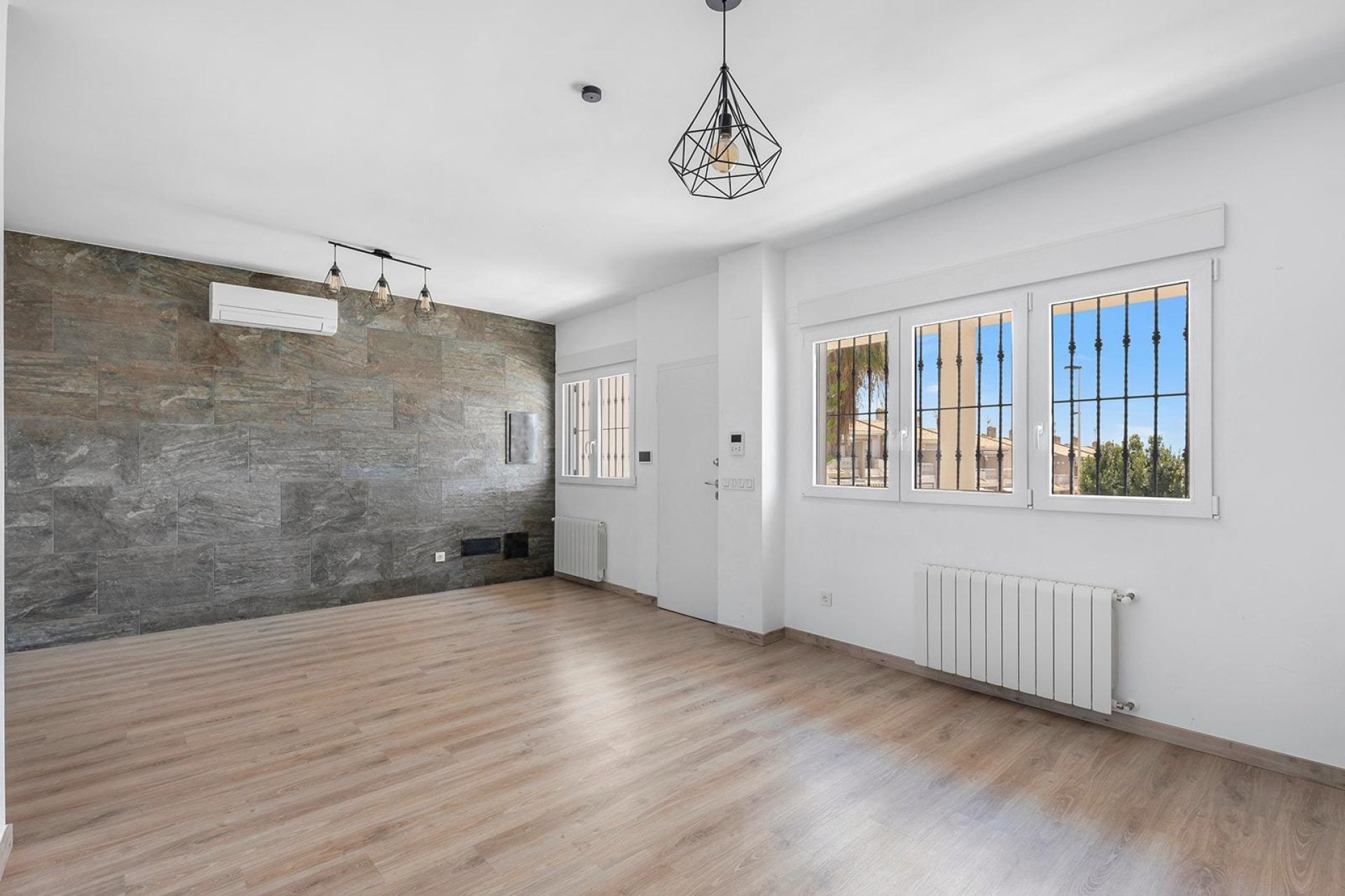 Reventa - Villa - Torrevieja - Aguas Nuevas