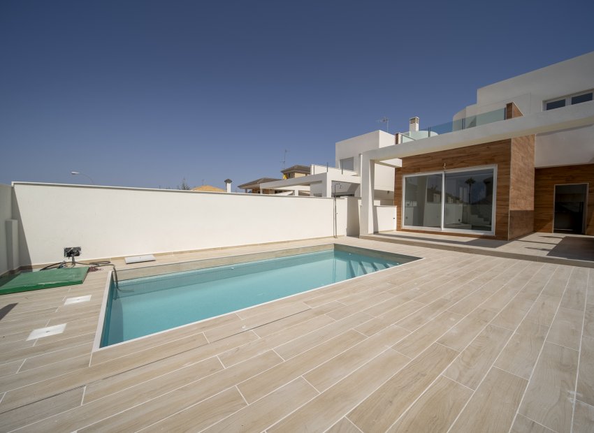 Reventa - Villa - Torrevieja - Aguas Nuevas