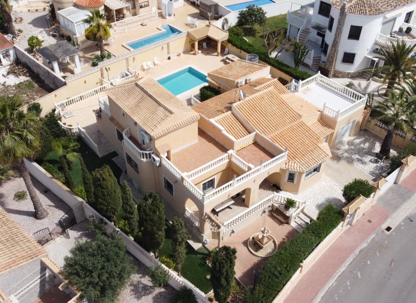 Reventa - Villa - Torrevieja - El chaparral