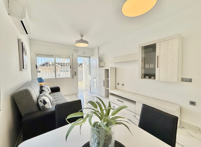 Reventa - Villa - Torrevieja - El chaparral