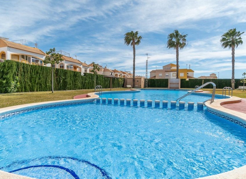 Reventa - Villa - Torrevieja - El Limonar