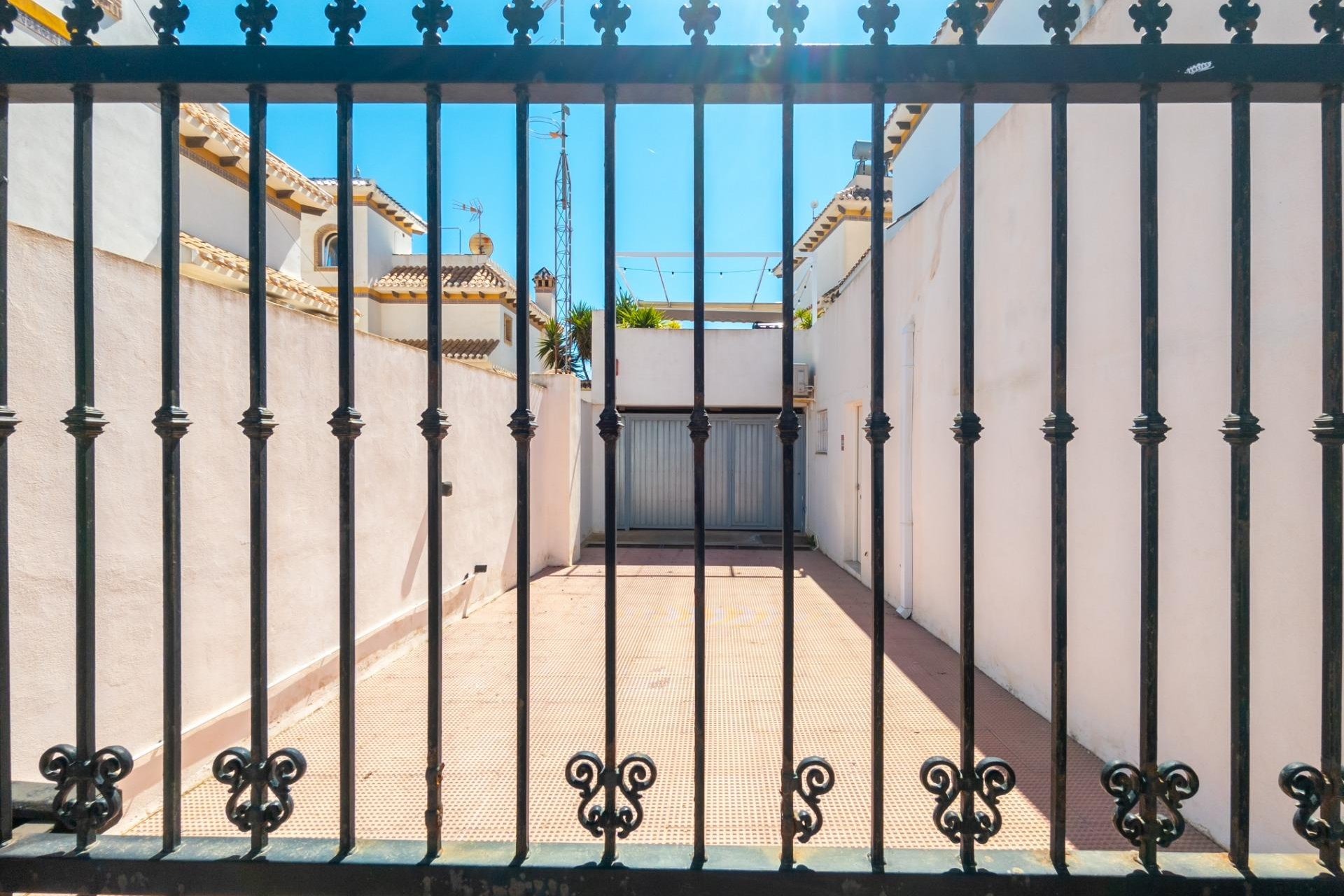 Reventa - Villa - Torrevieja - La Mata