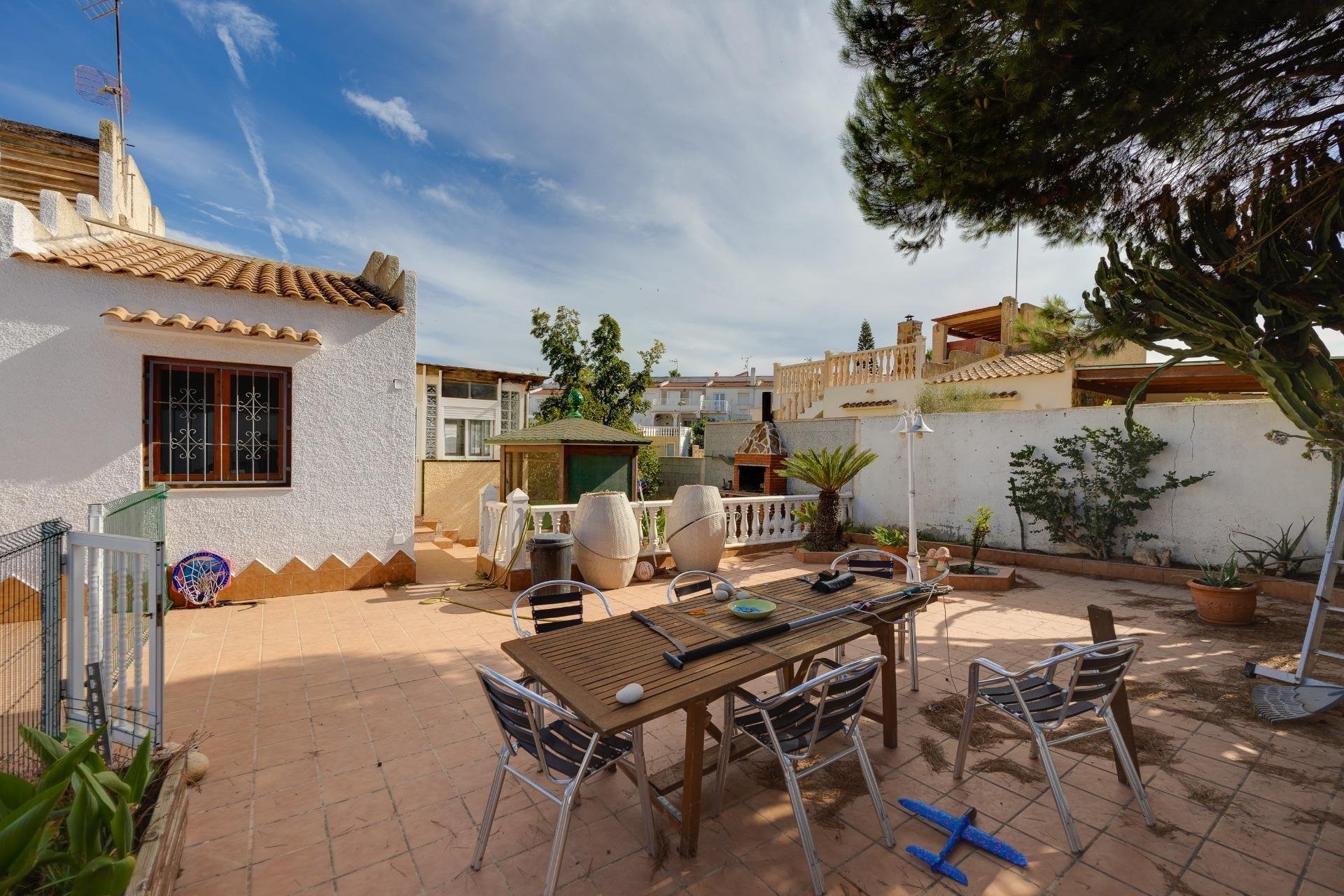 Reventa - Villa - Torrevieja - La Siesta - El Salado - Torreta