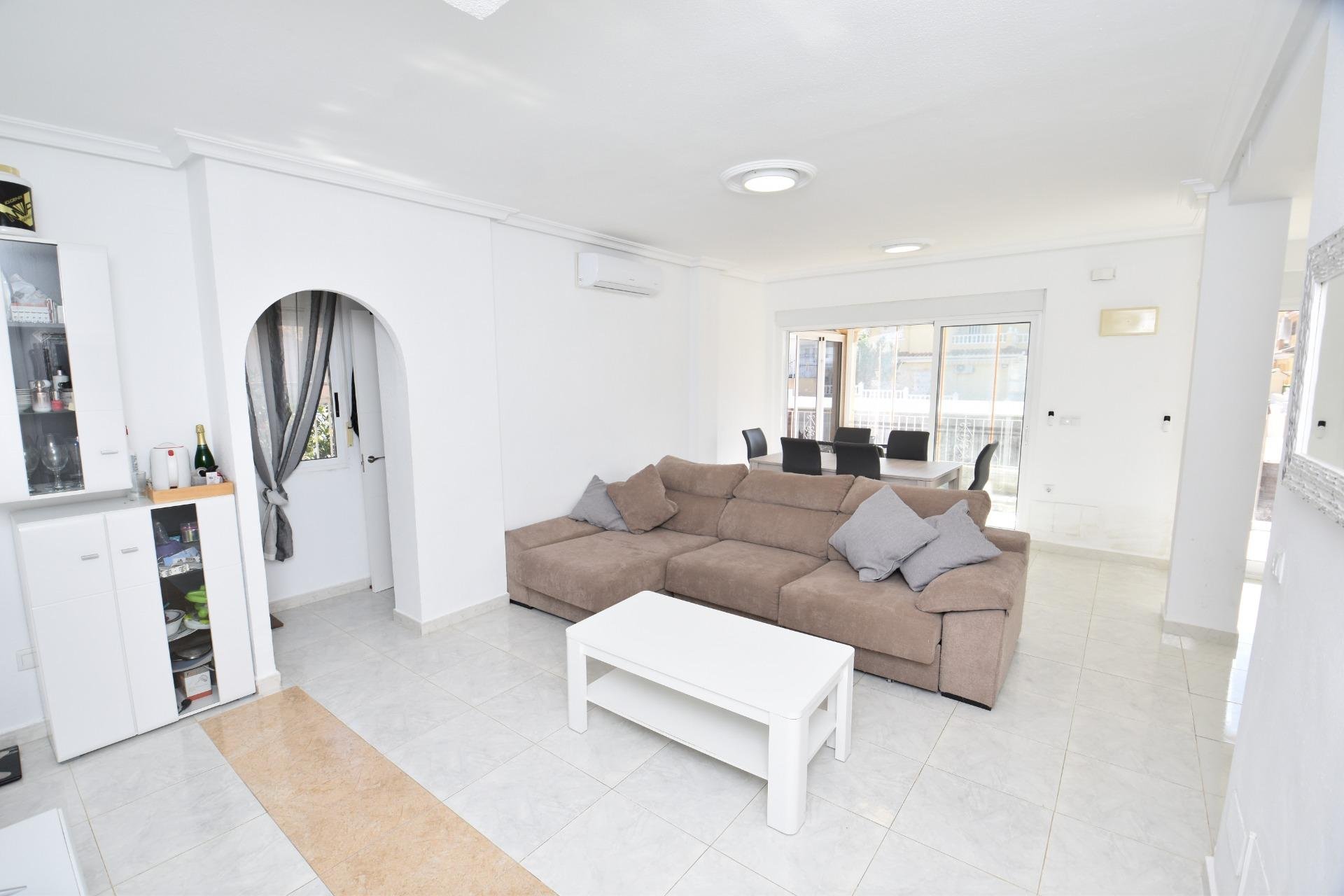 Reventa - Villa - Torrevieja - Los altos