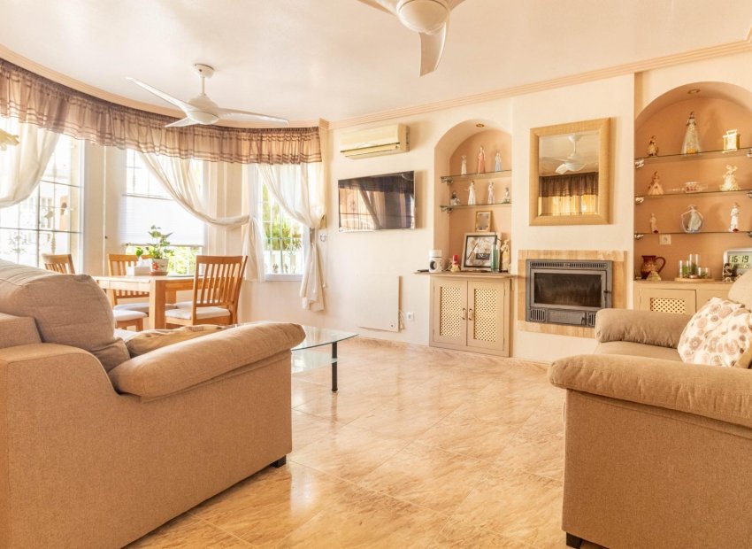 Reventa - Villa - Torrevieja - Los altos