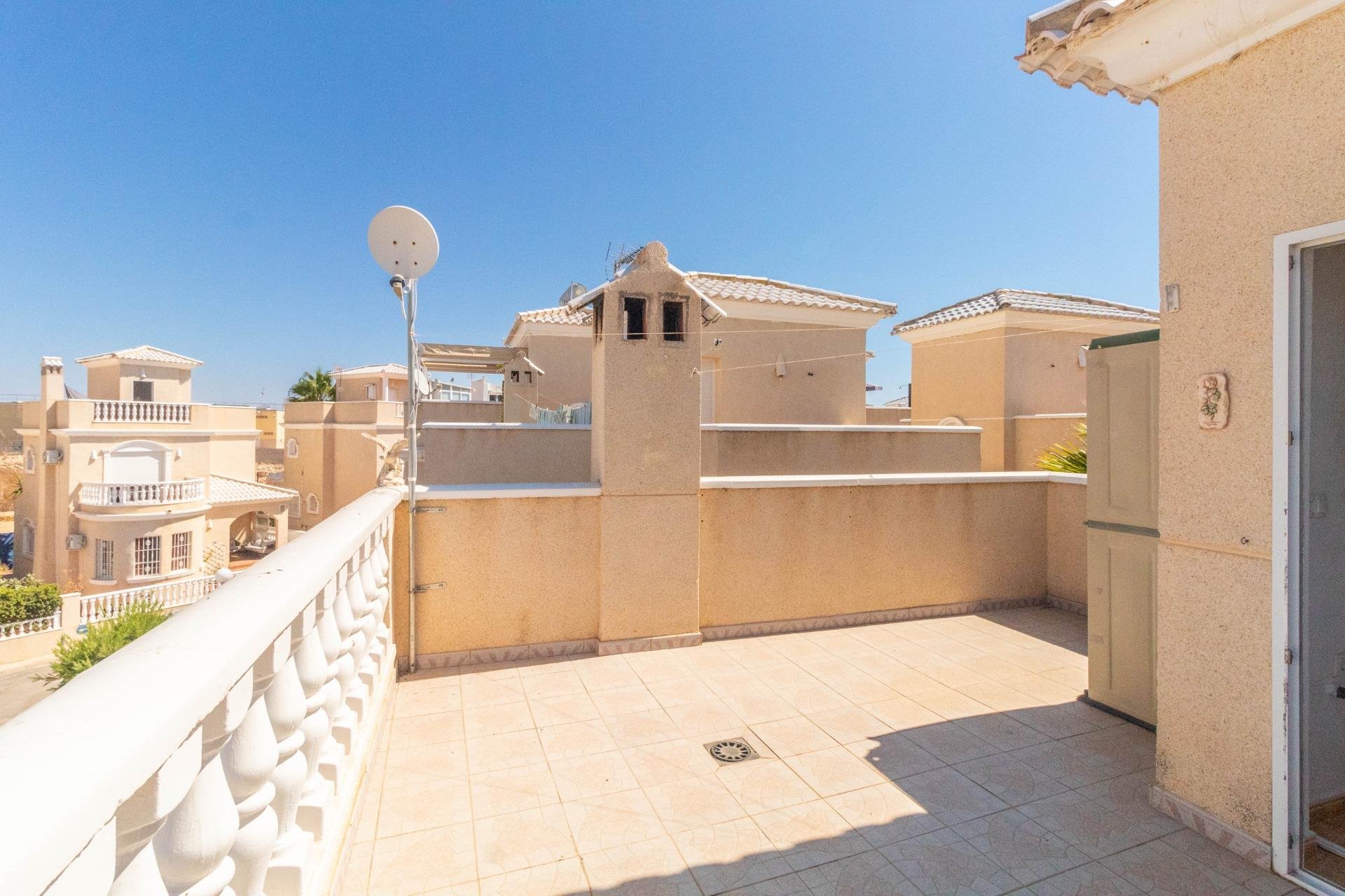 Reventa - Villa - Torrevieja - Los altos