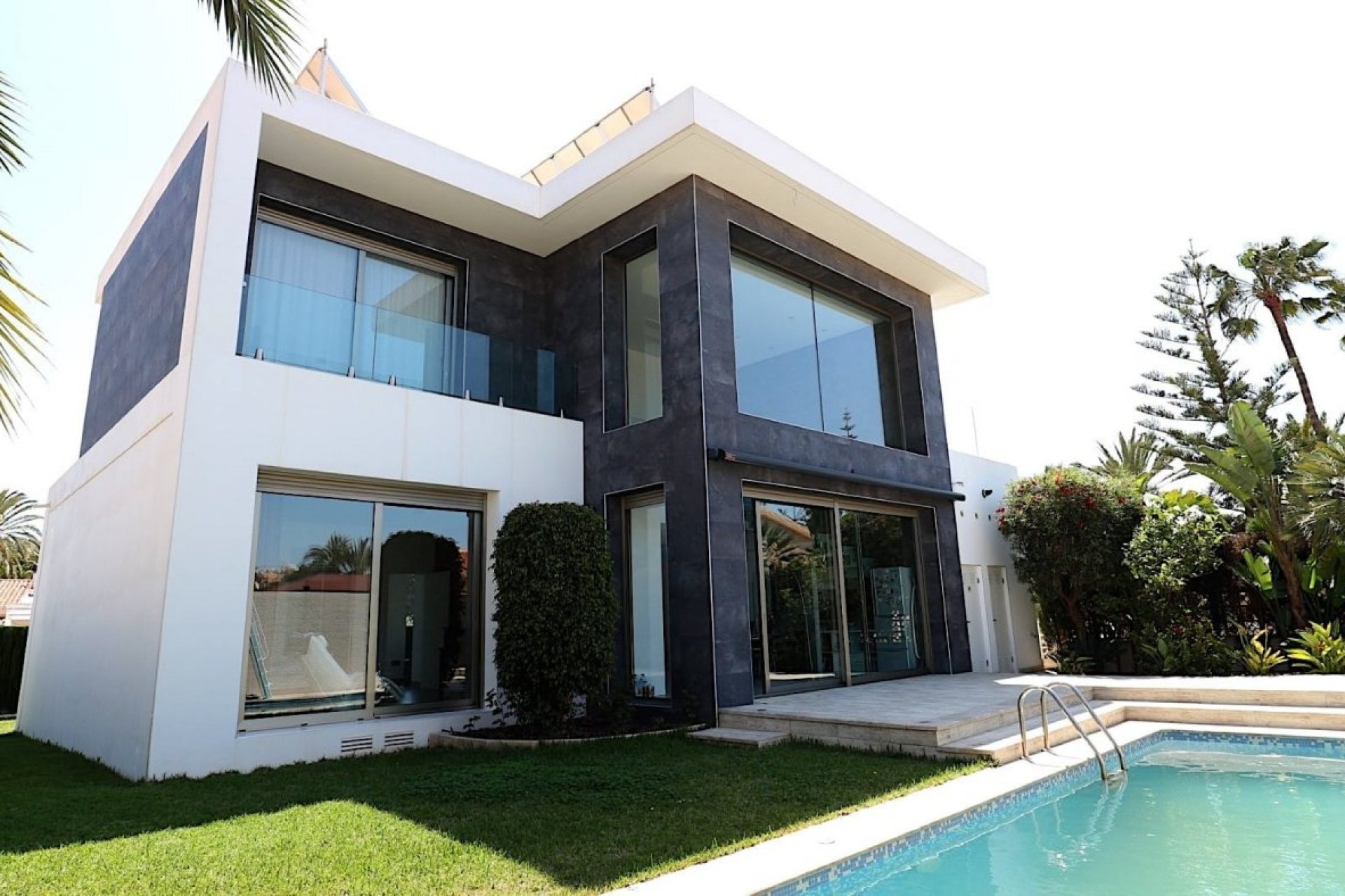 Reventa - Villa - Torrevieja - Los Angeles