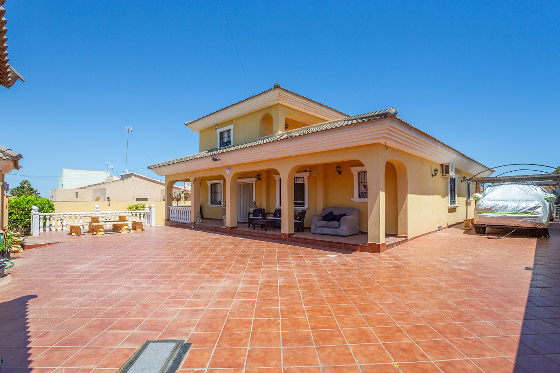 Reventa - Villa - Torrevieja - Los Balcones