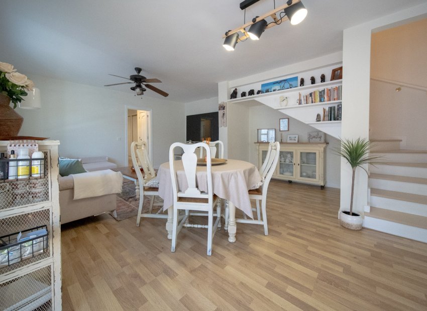 Reventa - Villa - Torrevieja - Los Balcones