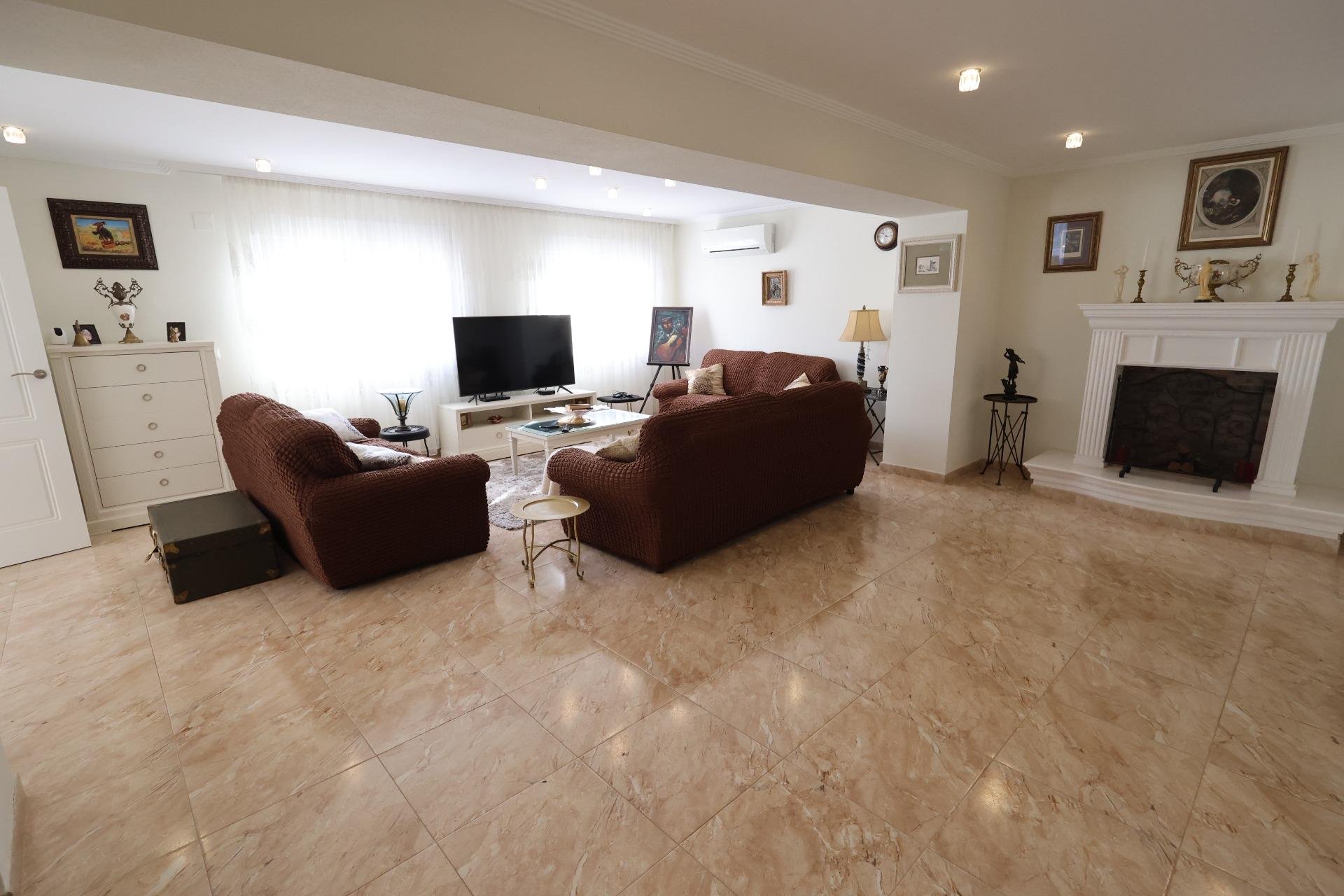 Reventa - Villa - Torrevieja - Los Balcones