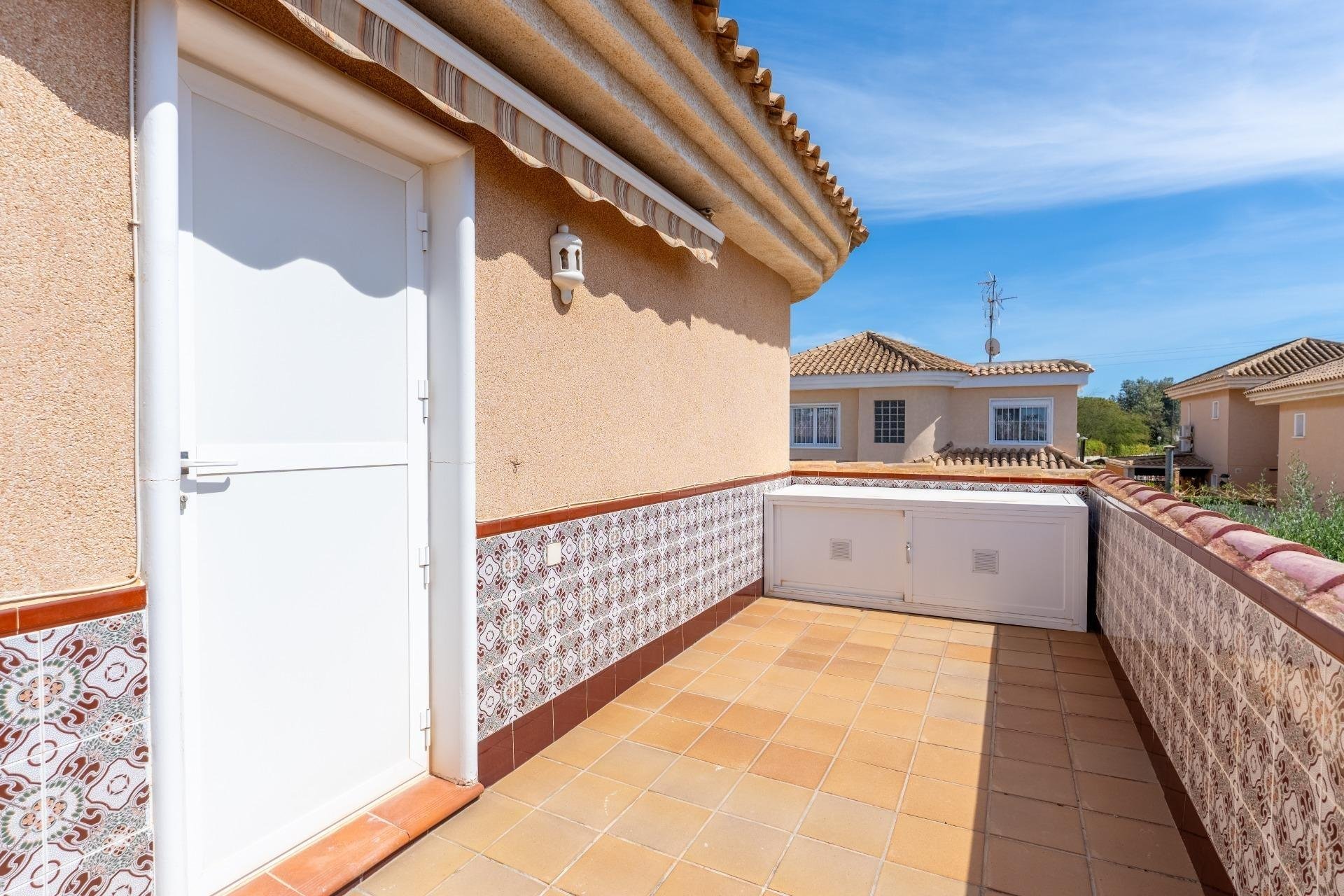 Reventa - Villa - Torrevieja - Los Balcones