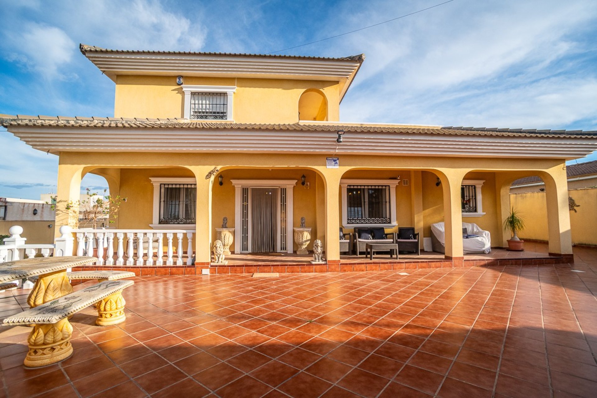 Reventa - Villa - Torrevieja - Los Balcones