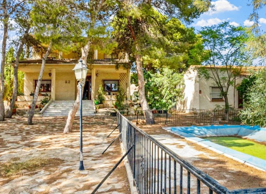 Reventa - Villa - Torrevieja - Los Balcones