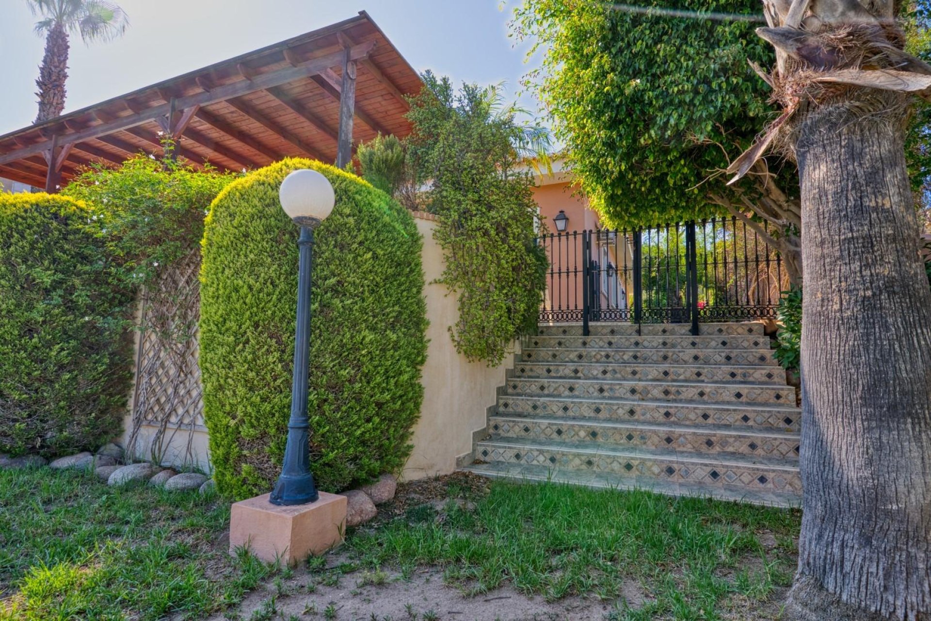Reventa - Villa - Torrevieja - Los Balcones