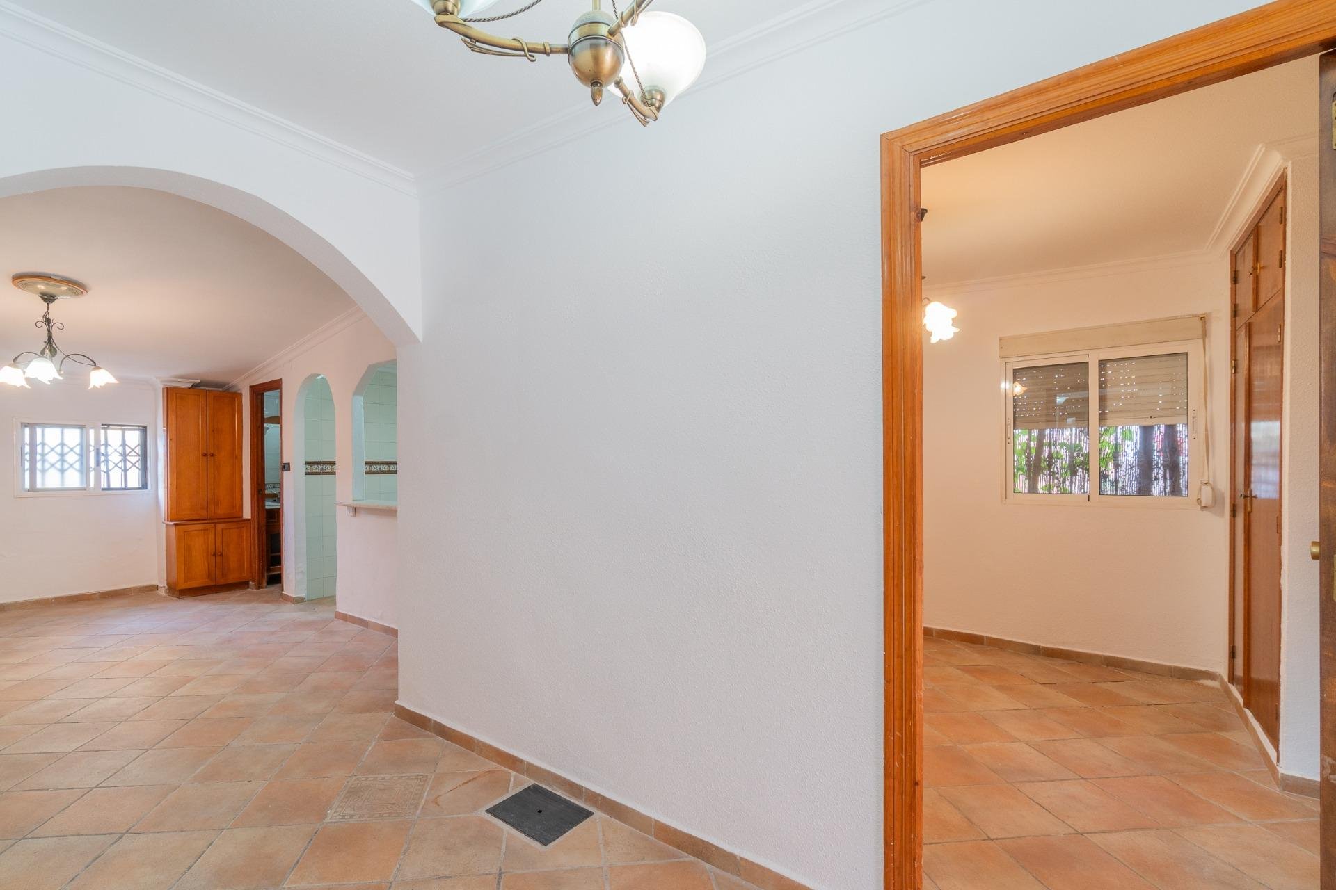 Reventa - Villa - Torrevieja - Los Balcones