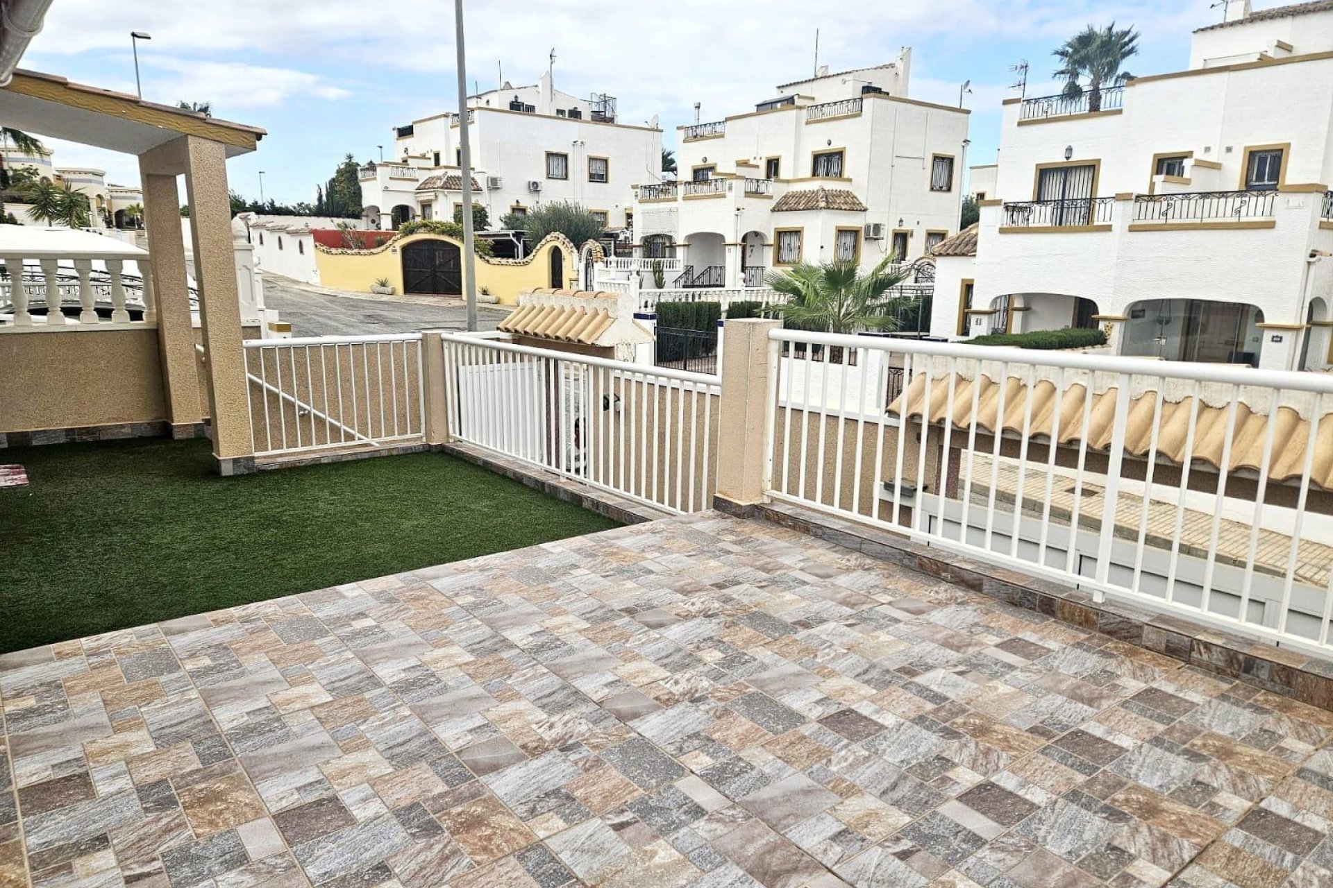 Reventa - Villa - Torrevieja - Los Balcones