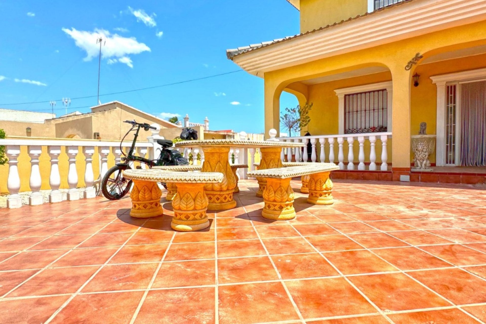 Reventa - Villa - Torrevieja - Los Balcones