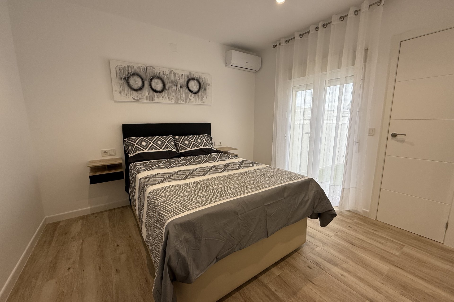 Reventa - Villa - Torrevieja - San luis