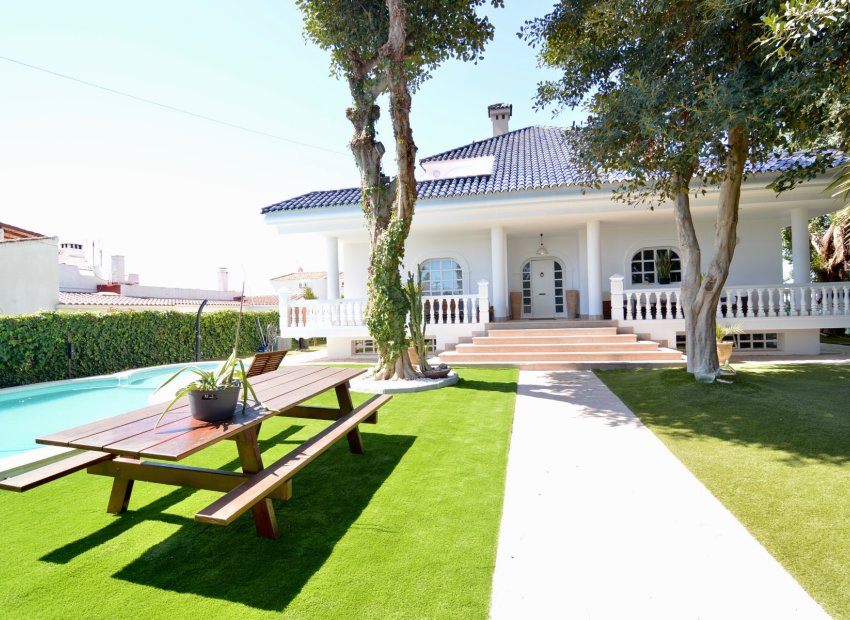 Reventa - Villa - Torrevieja - Torretas