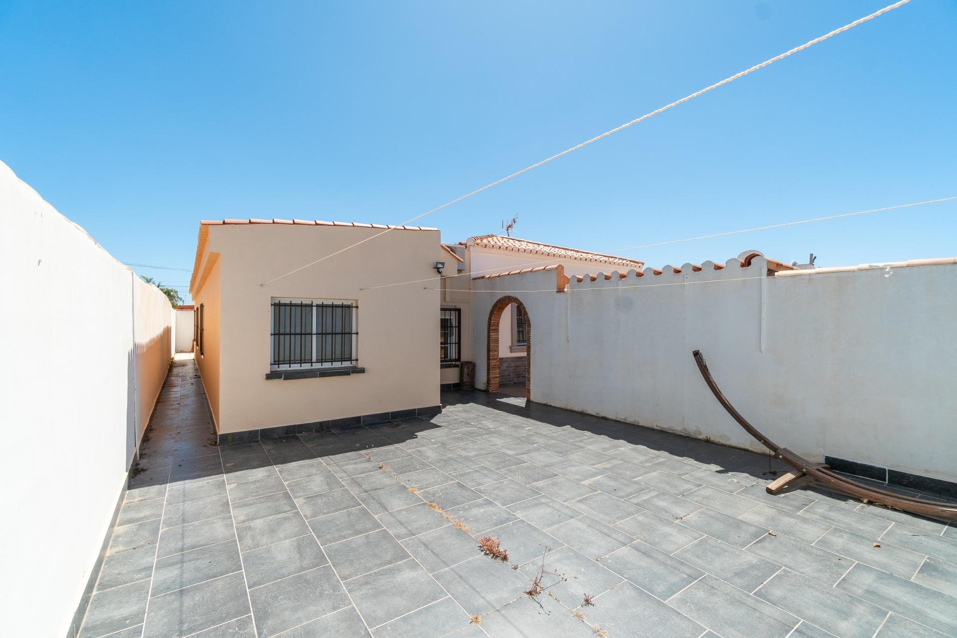 Reventa - Villa - Torrevieja - Torretas