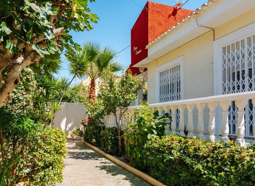 Reventa - Villa - Torrevieja