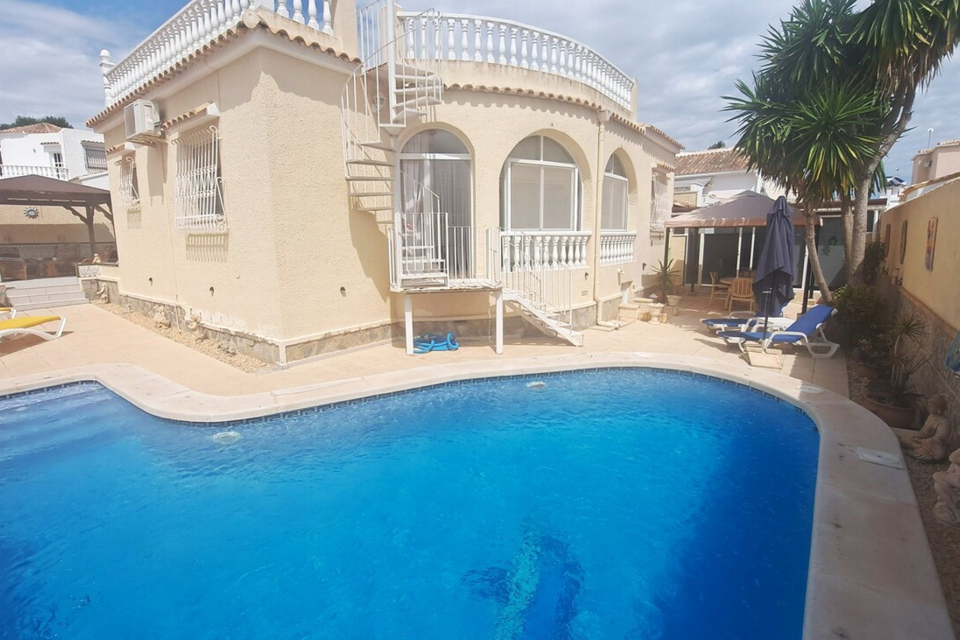 Reventa - Villa - Villamartin - El Presidente