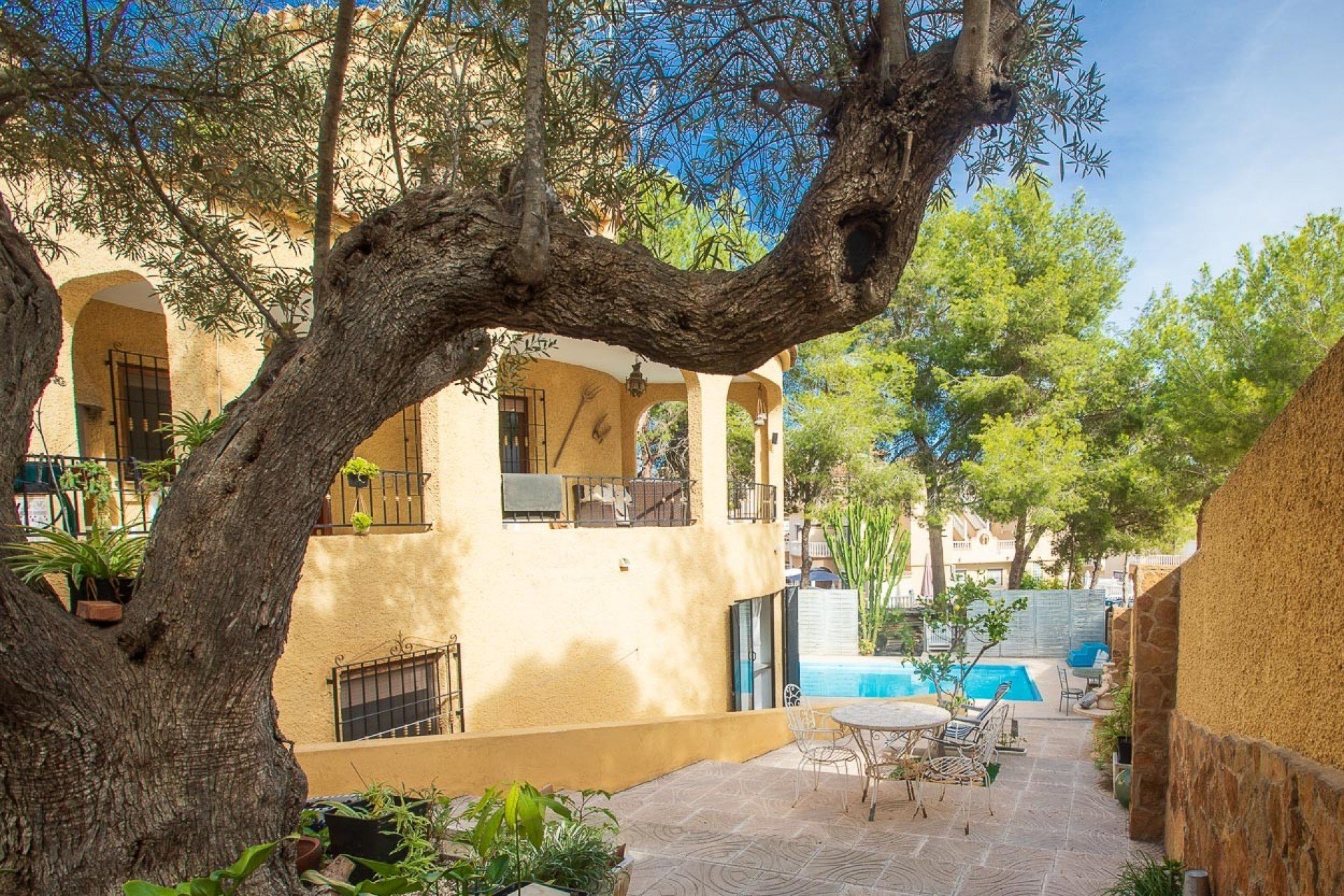 Reventa - Villa - Villamartin - Las Filipinas