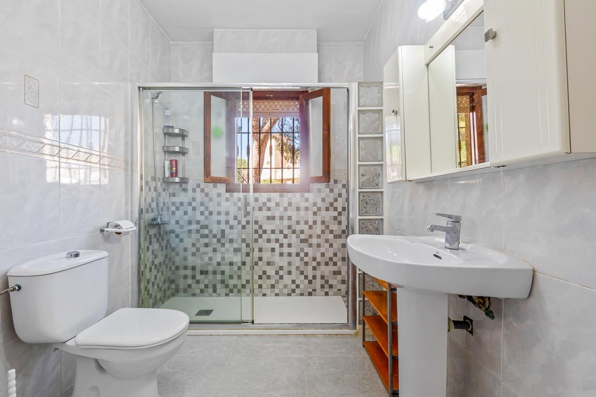 Reventa - Villa - Villamartin - Las Filipinas