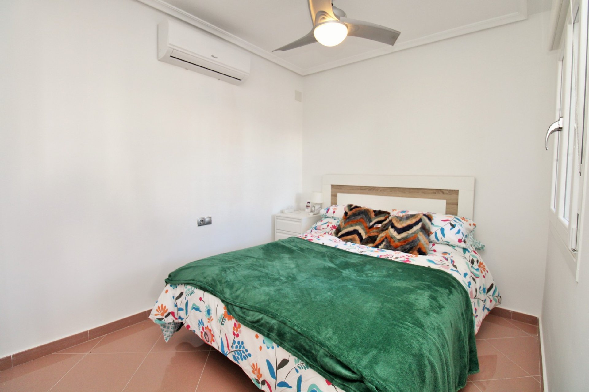 Reventa - Villa - Villamartin - Los Dolses