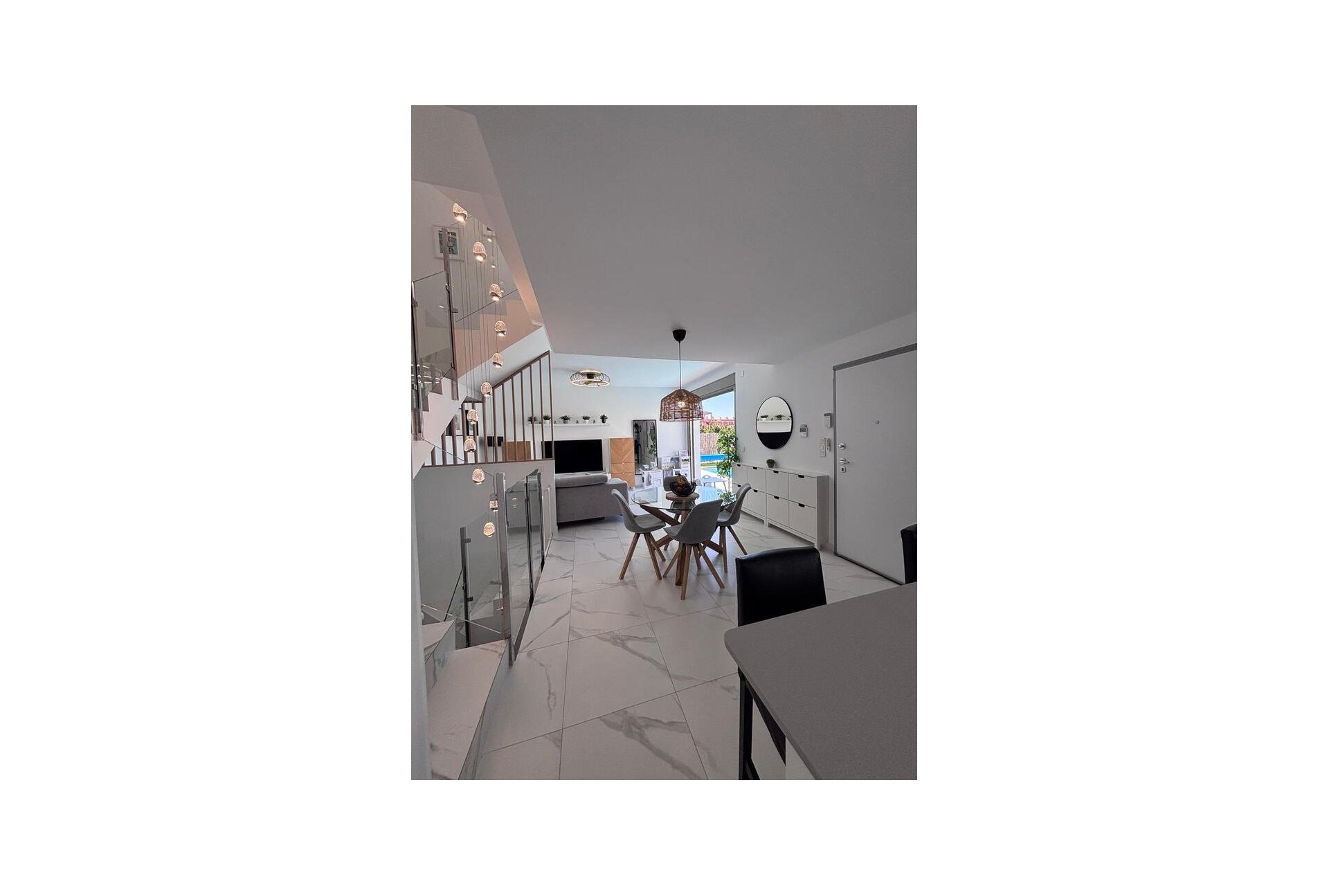 Reventa - Villa - Villamartin - PAU 8