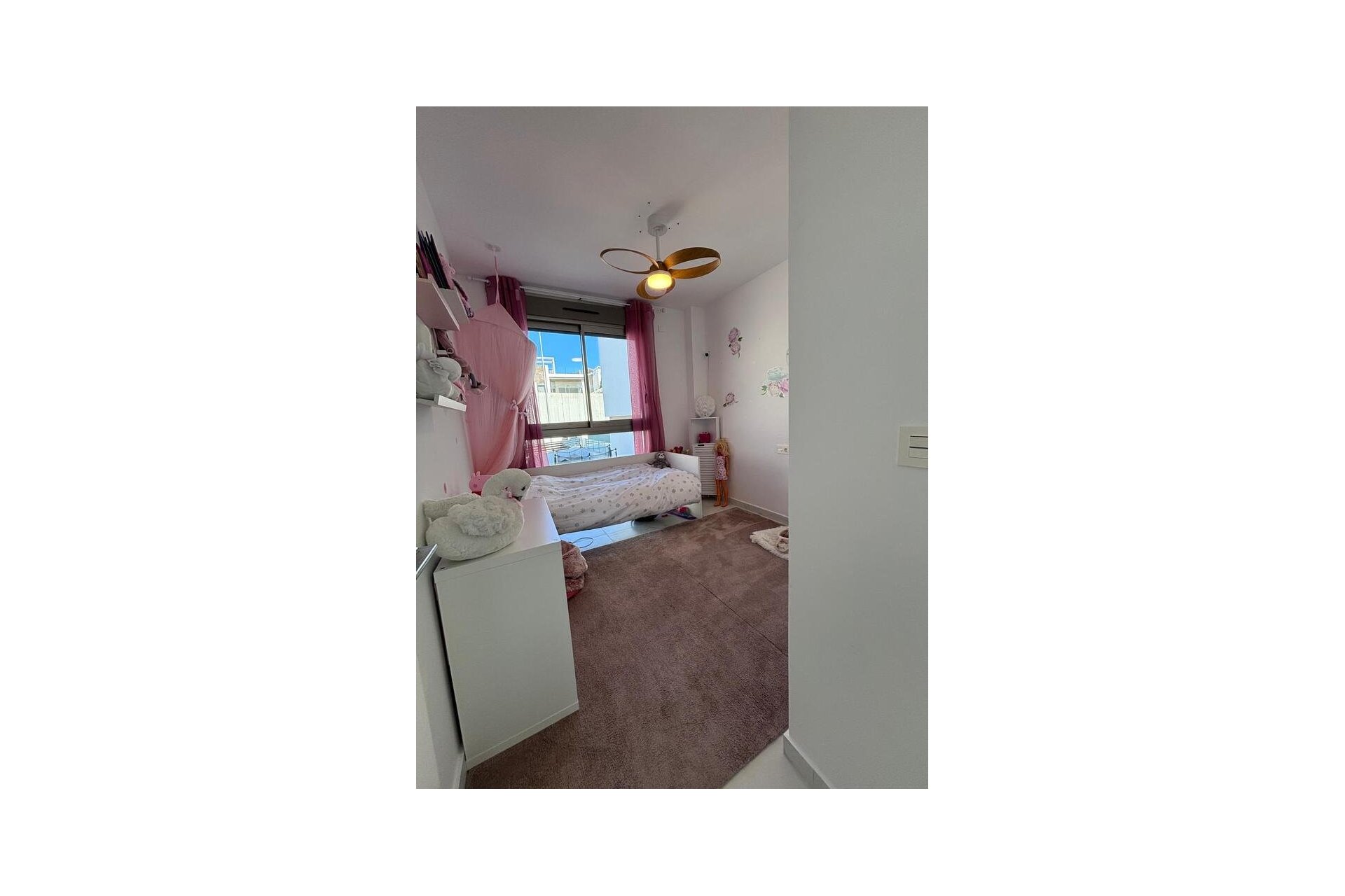 Reventa - Villa - Villamartin - PAU 8