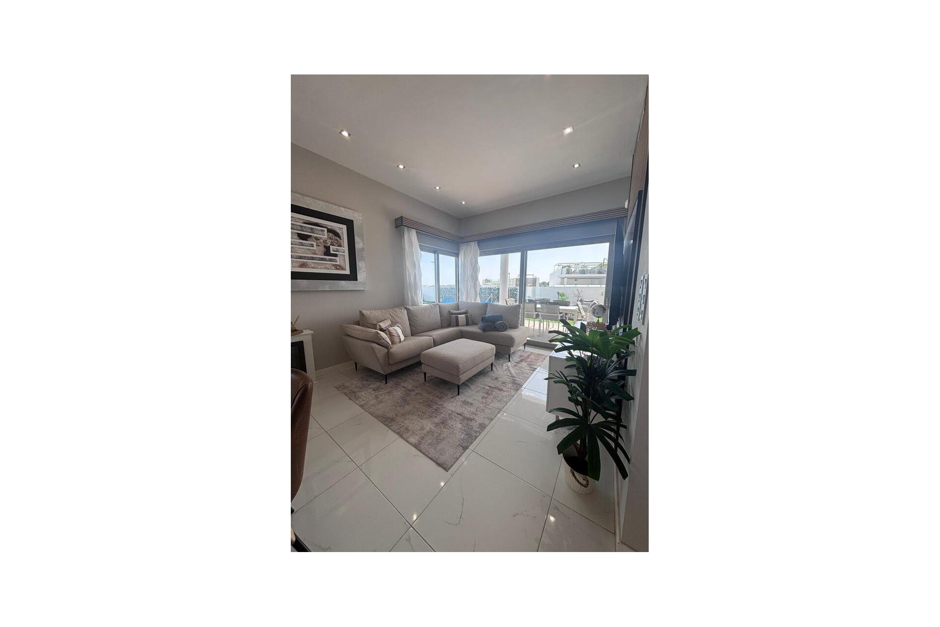 Reventa - Villa - Villamartin - PAU 8