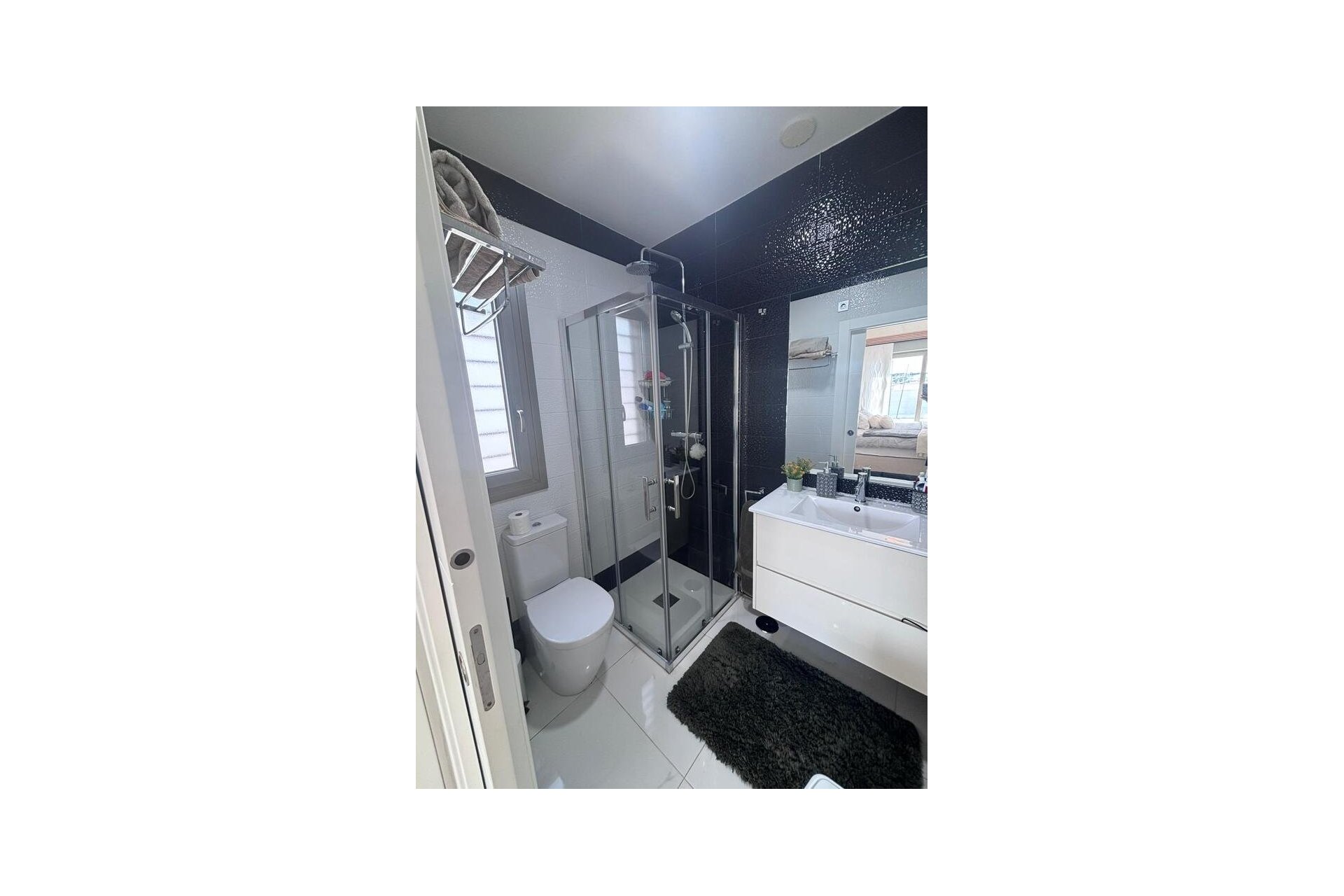 Reventa - Villa - Villamartin - PAU 8