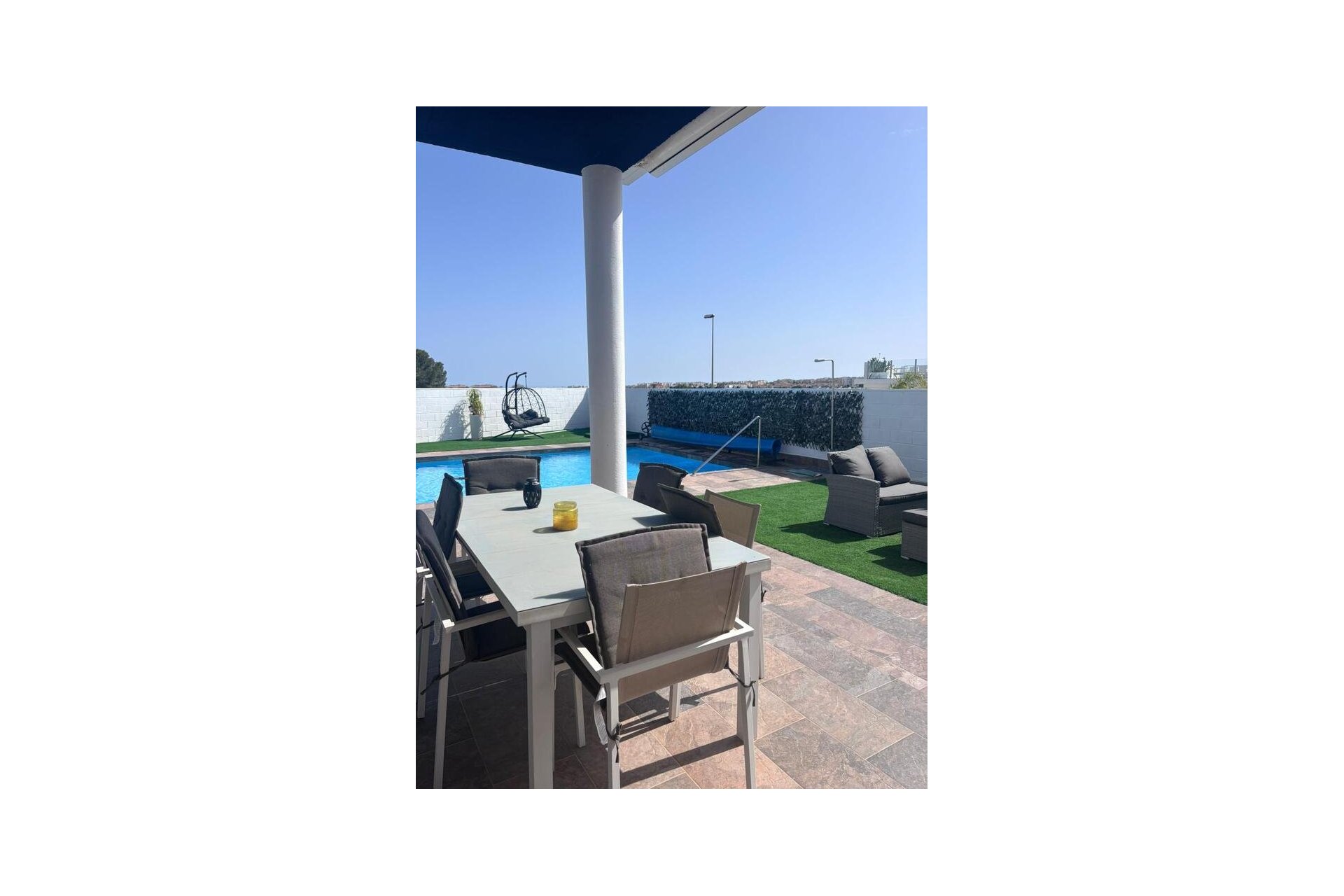 Reventa - Villa - Villamartin - PAU 8