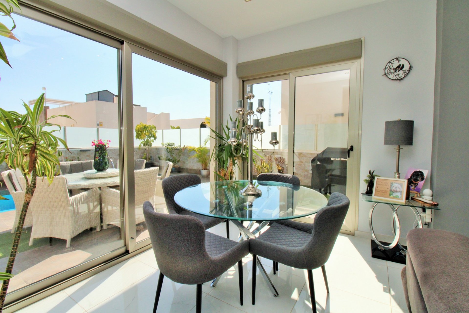 Reventa - Villa - Villamartin - Villamartín